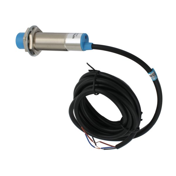 INNOCONT Емкостный датчик, M18x1, L=71 мм, зона срабатывания 10 мм, -25 +60 С, 12…24 VDC, IP65, выход: NPN NO, макс. ток 200 мА, кабель 2 м SC-18N10C — изображение 2