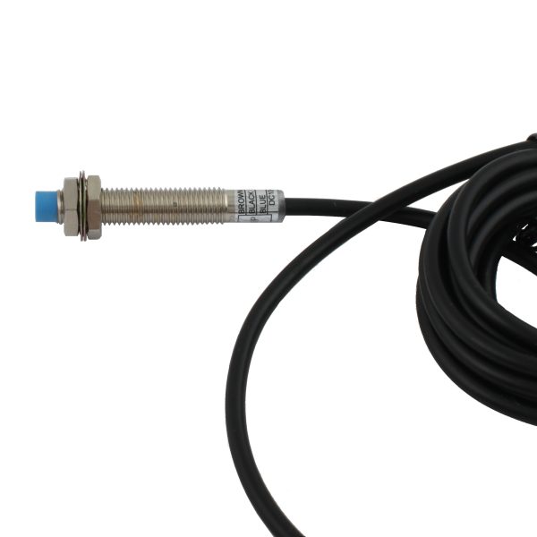 INNOCONT Индуктивный датчик, M8x1, L=49 мм, неэкранированный, зона срабатывания 2 мм, -25 +60 С, 12…24 VDC, IP65, выход: PNP NO, макс. ток 200 мА, кабель 2 м SL-8P2C — изображение 4