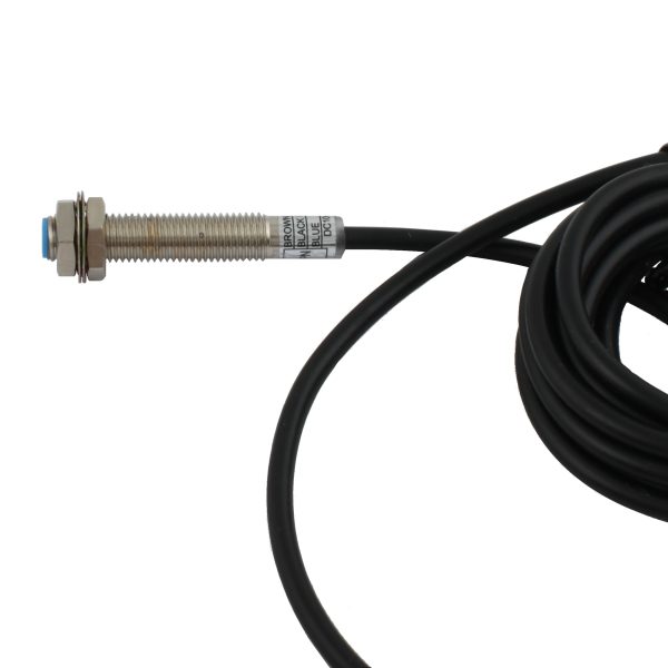 INNOCONT Индуктивный датчик, M8x1, L=49 мм, экранированный, зона срабатывания 1 мм, -25 +60 С, 12…24 VDC, IP65, выход: NPN NO, макс. ток 200 мА, кабель 2 м SL-8N1C — изображение 3