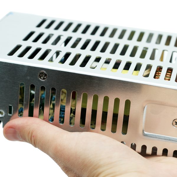 Источник питания INNOCONT. Вход: 220VAC, 2.5А, выход: 200W, 24VDC, 8.3A, -10 +50С, IP20 типы защиты: КЗ, перегрузка, перенапряжение SB-P-201-24 — изображение 5