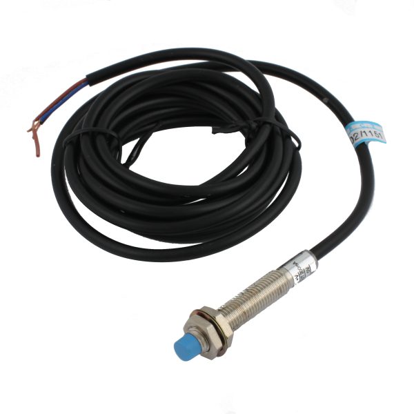 INNOCONT Индуктивный датчик, M8x1, L=49 мм, неэкранированный, зона срабатывания 2 мм, -25 +60 С, 12…24 VDC, IP65, выход: NPN NO, макс. ток 200 мА, кабель 2 м SL-8N2C — изображение 1