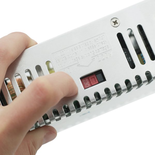 Источник питания INNOCONT. Вход: 220VAC, 2.5А, выход: 200W, 24VDC, 8.3A, -10 +50С, IP20 типы защиты: КЗ, перегрузка, перенапряжение SB-P-201-24 — изображение 3