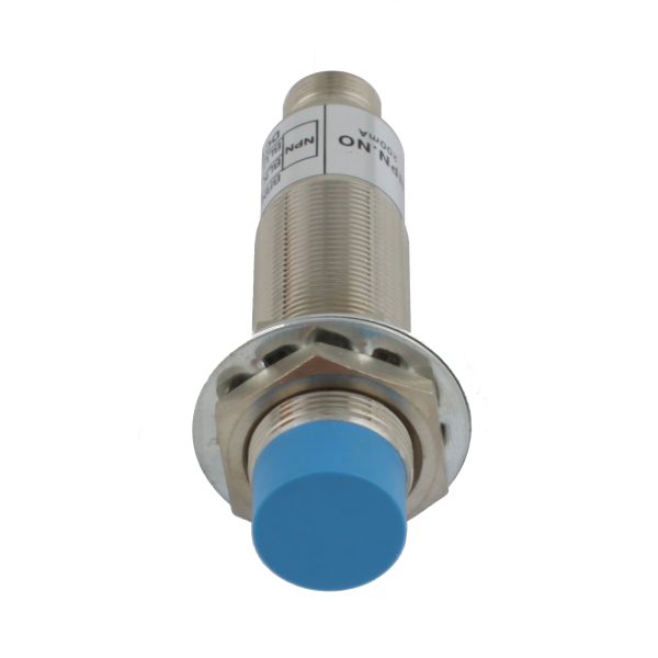 INNOCONT Индуктивный датчик, M18x1, L=73 мм, неэкранированный, зона срабатывания 8 мм, -25 +60 С, 12…24 VDC, IP67, выход: NPN NO, макс. ток 200 мА, разъем M12 SLI-18N8C — изображение 3
