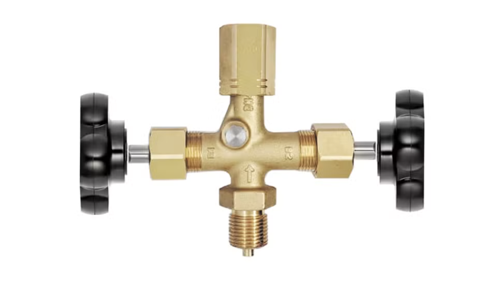 двухклапан Двухвентильный игольчатый клапан из латуни с тестовым портом — изображение 1